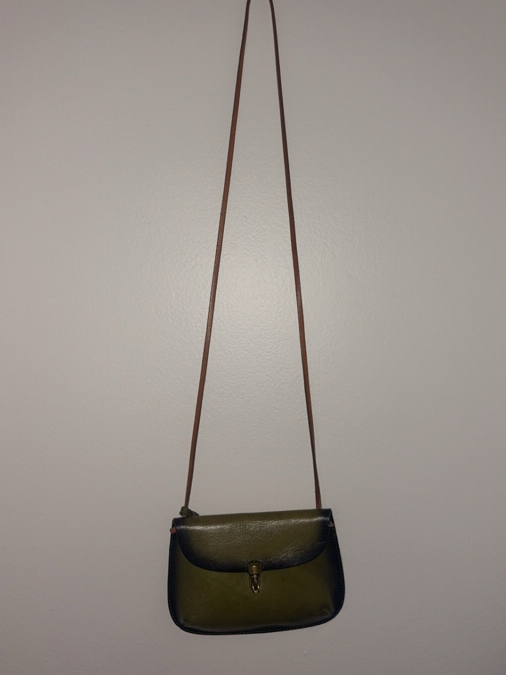 Old Trend Modern Vintage Olive Green Crossbody Shoulder Bag